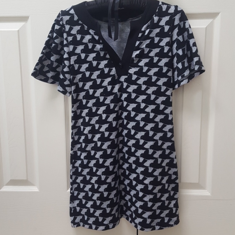 F21 Short Sleeve Dress